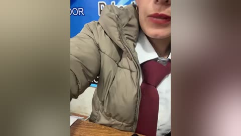 alysson__ free recording from 2025-12-05 00:05:00