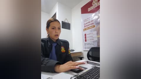 emily_7_ free recording from 2025-12-05 00:05:00