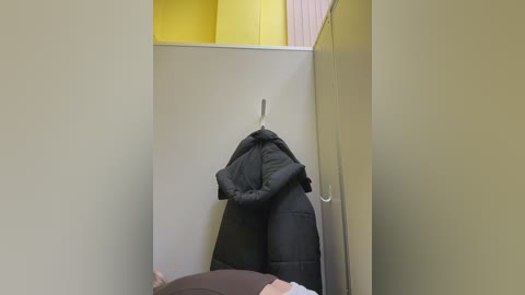 liza_risky free recording from 2025-12-05 00:05:00