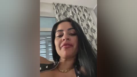 _adelle free recording from 2025-12-05 06:23:00