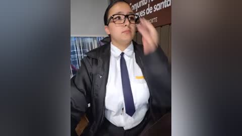 cute_penelope free recording from 2025-12-06 00:03:00