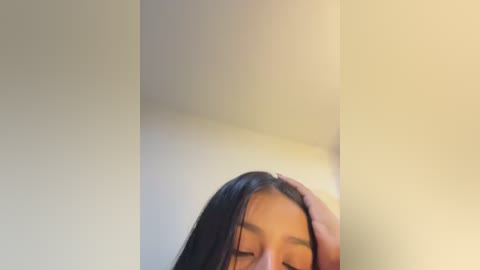 indialatin free recording from 2025-12-05 00:01:00