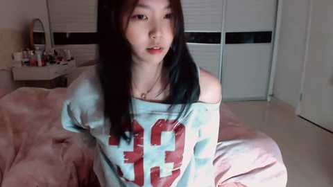 miu1_girl free recording from 2025-12-05 00:05:00