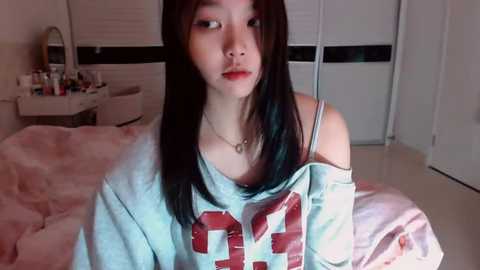 miu1_girl free recording from 2025-12-05 00:22:00