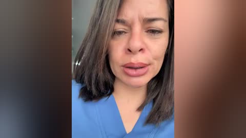 nathalia_28_ free recording from 2025-12-05 01:34:00