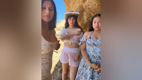 sexi_noemi free recording from 2025-12-05 00:06:00