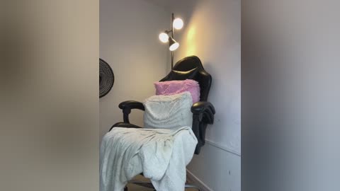 _sarita_1 free recording from 2025-12-06 00:08:00