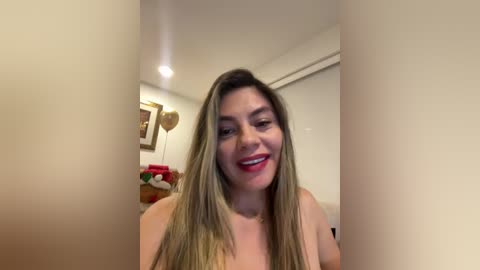 alicee16 free recording from 2025-12-06 00:11:00