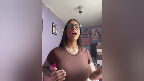 charlotte_stevenss_ free recording from 2025-12-06 00:49:00