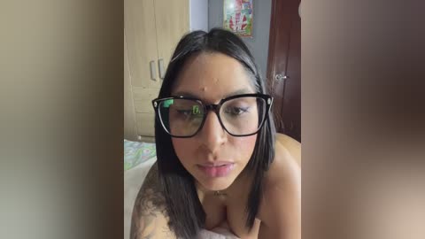 charlotte_stevenss_ free recording from 2025-12-06 00:52:00