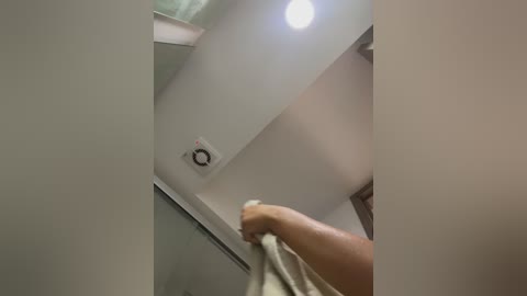 enyeld_ruru free recording from 2025-12-06 00:52:00