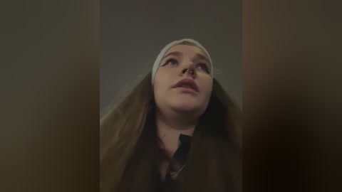 holy_tereza free recording from 2025-12-06 00:52:00