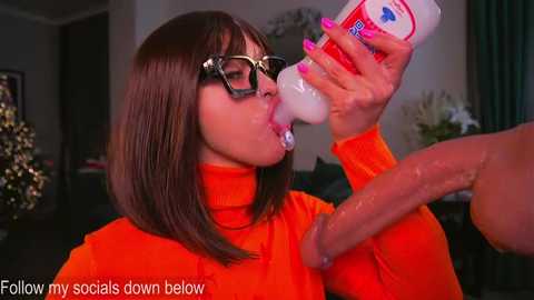 karolineneuer_ free recording from 2025-12-06 00:47:00