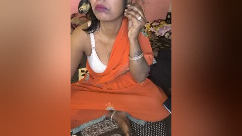 kissing_couple free recording from 2025-12-06 00:03:00