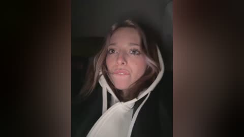 loraadoll free recording from 2025-12-06 00:52:00