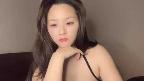 mia_77 free recording from 2025-12-06 00:52:00