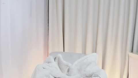 queenziii free recording from 2025-12-07 00:39:00