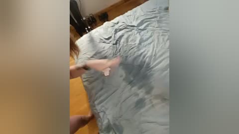 susiee_redd free recording from 2025-12-06 00:11:00