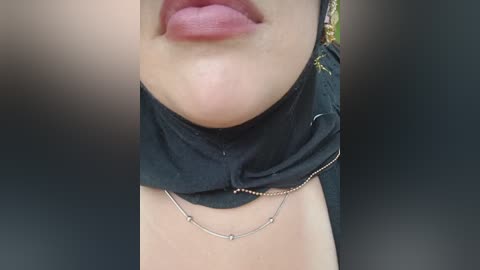 zahra_jalid free recording from 2025-12-06 00:08:00