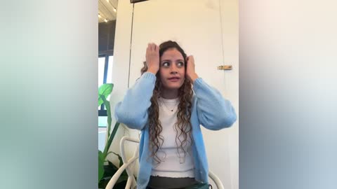 alana15 free recording from 2025-12-07 00:39:00