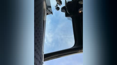 dorideluxe66 free recording from 2025-12-08 00:01:00