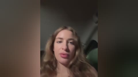 evieevans free recording from 2025-12-08 00:27:00