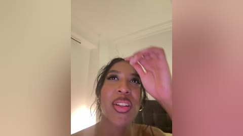 iamcrystal2 free recording from 2025-12-07 03:39:00