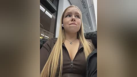 liza_risky free recording from 2025-12-08 00:28:00