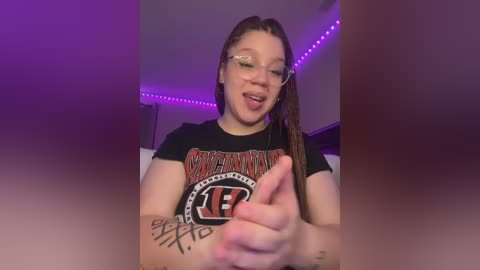 queennuttcollector free recording from 2025-12-07 00:39:00