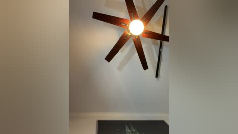 hornyblond_bella free recording from 2025-12-08 00:20:00