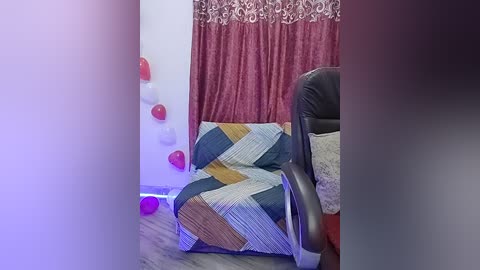 seema_127 free recording from 2025-12-08 00:27:00