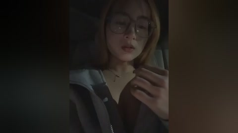 yuki_june free recording from 2025-12-08 00:27:00