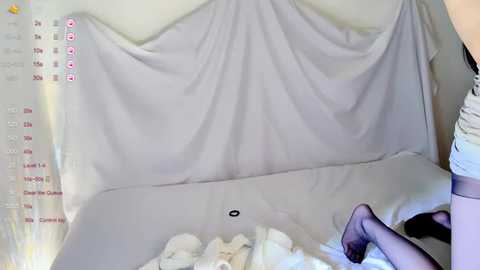 irene___ free recording from 2025-12-10 00:04:00