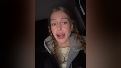 kira_mia free recording from 2025-12-10 00:04:00