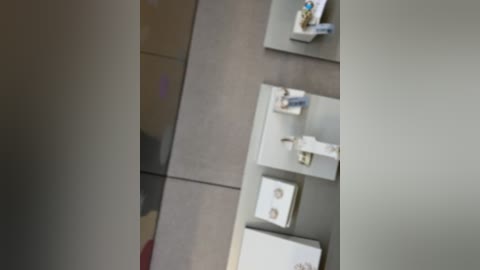 lunagirl13 free recording from 2025-12-09 00:45:00