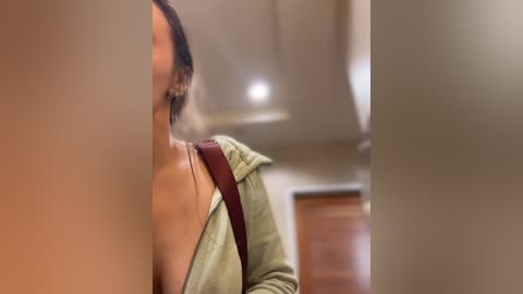 lunagirl13 free recording from 2025-12-09 00:45:00