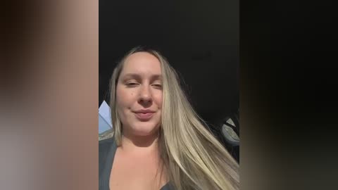 mona_plus free recording from 2025-12-10 00:04:00