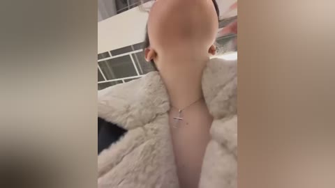 chloe__moon free recording from 2025-12-11 00:25:00