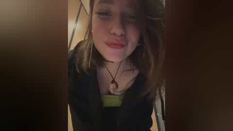 lucy_joy free recording from 2025-12-10 00:07:00