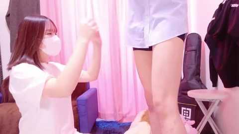 mari_tan_ch free recording from 2025-12-10 00:04:00