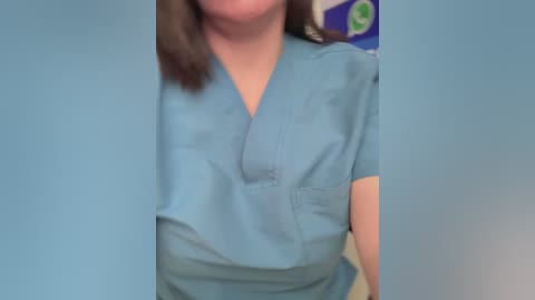 nathalia_28_ free recording from 2025-12-10 00:07:00