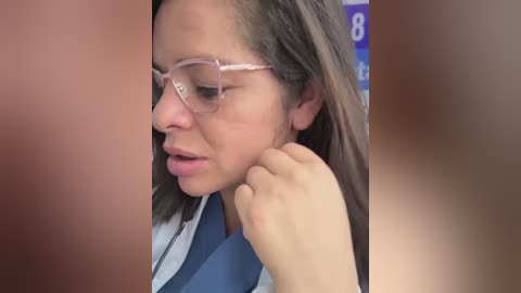 nathalia_28_ free recording from 2025-12-11 00:38:00