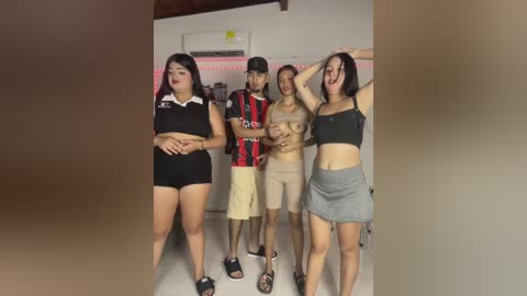 royalgirls_x free recording from 2025-12-10 00:04:00