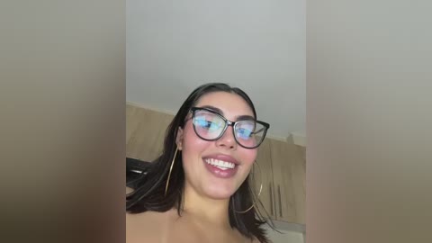 zui_lu free recording from 2025-12-11 00:26:00