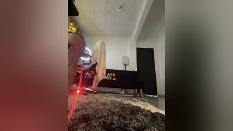 aly_golden_ free recording from 2025-12-12 00:14:00