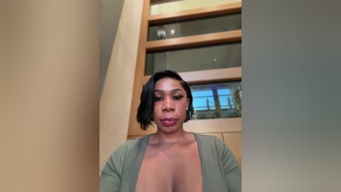 belle___ free recording from 2025-12-13 00:13:00