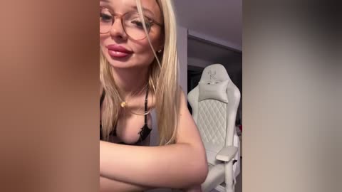 hannaxlove free recording from 2025-12-13 17:14:00