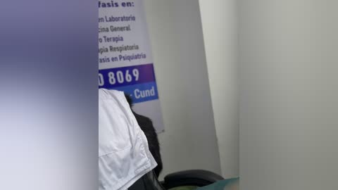 nathalia_28_ free recording from 2025-12-13 17:14:00