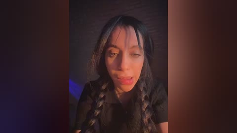 orla86 free recording from 2025-12-14 00:16:00