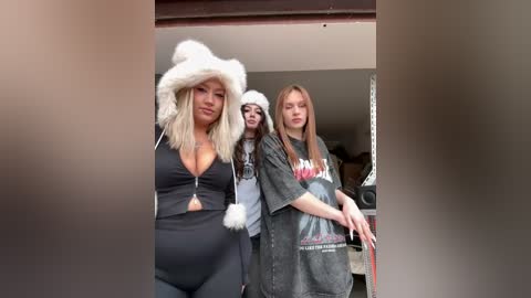 rolldolls free recording from 2025-12-14 00:27:00